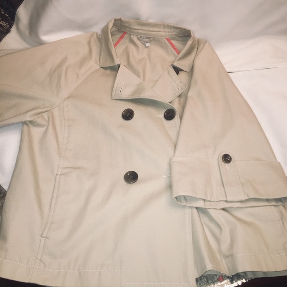 Old Navy Bell sleeve jacket - Picture 5 of 6